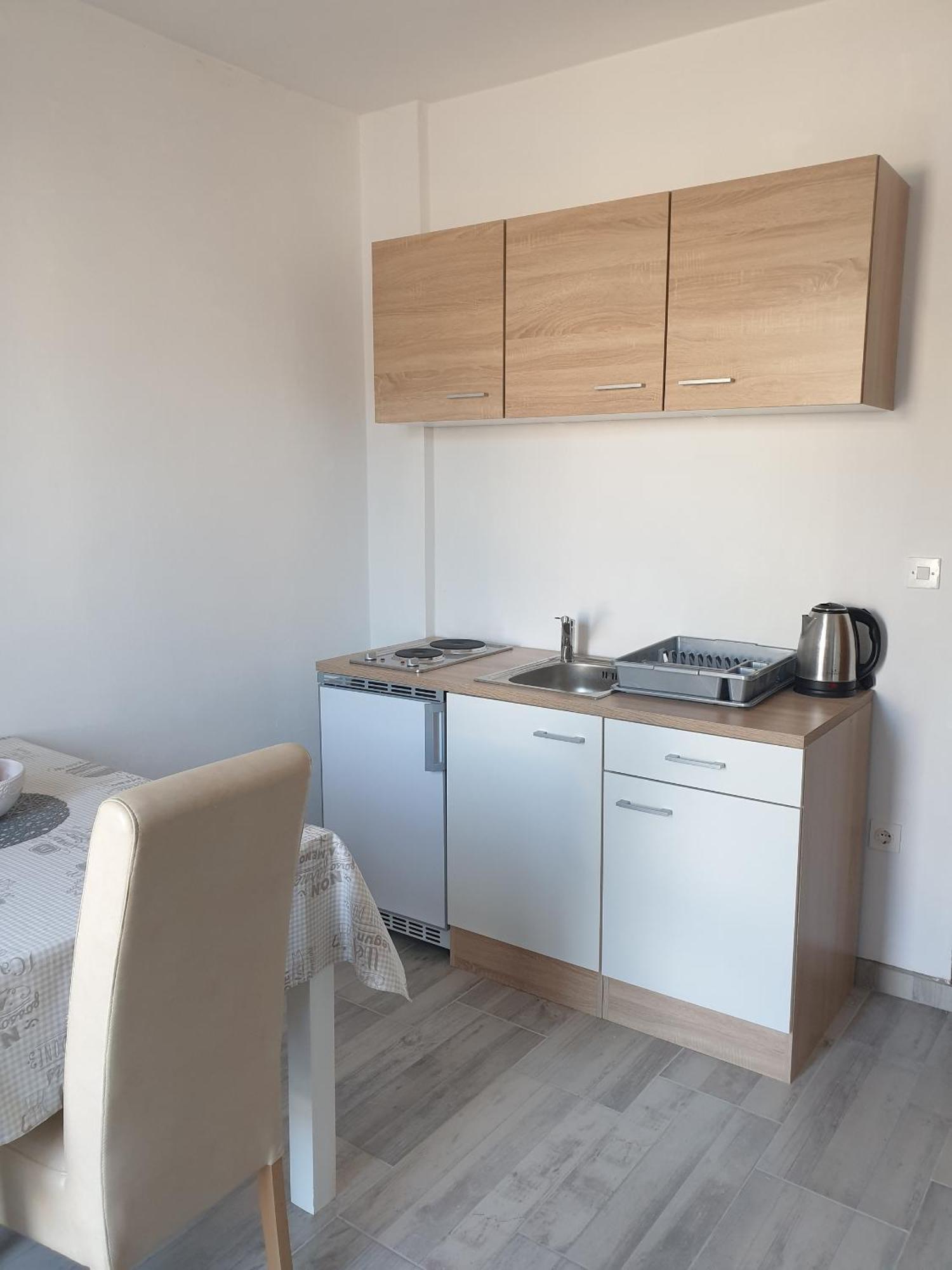 Rooms With A Parking Space Krk - 13553 Vrh  Exteriör bild